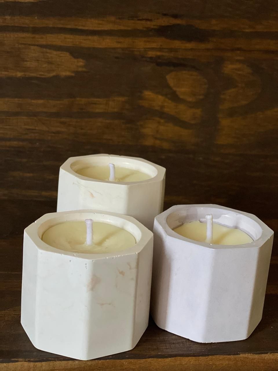 Velas geométricas marmorizadas